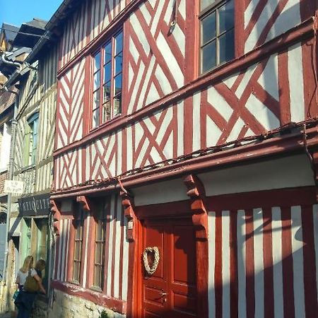 -La Batisse -Parking Prive -Coeur Historique - La Clef De Honfleur Lägenhet Exteriör bild